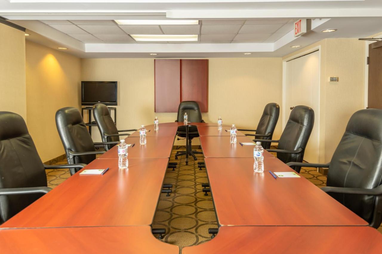 Comfort Inn West Ottawa Luaran gambar