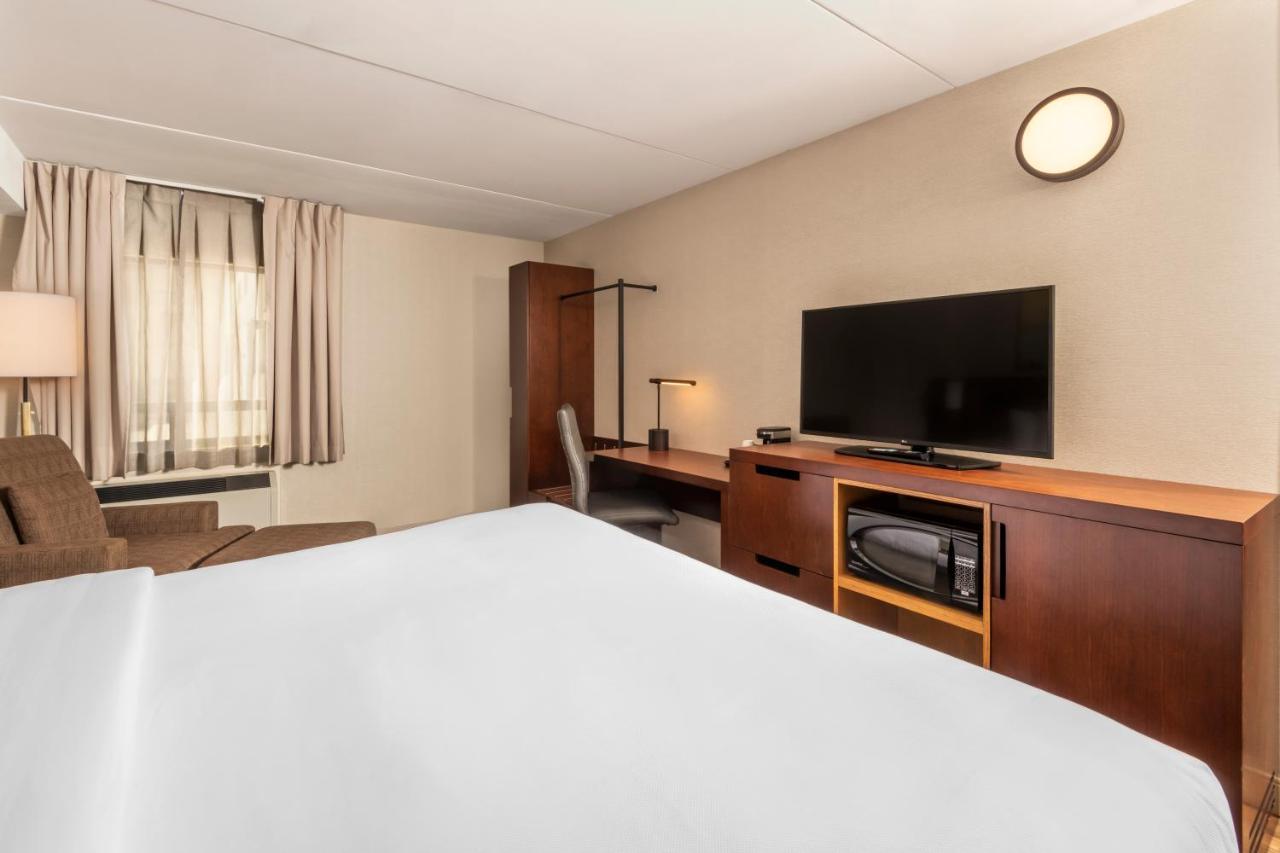 Comfort Inn West Ottawa Luaran gambar