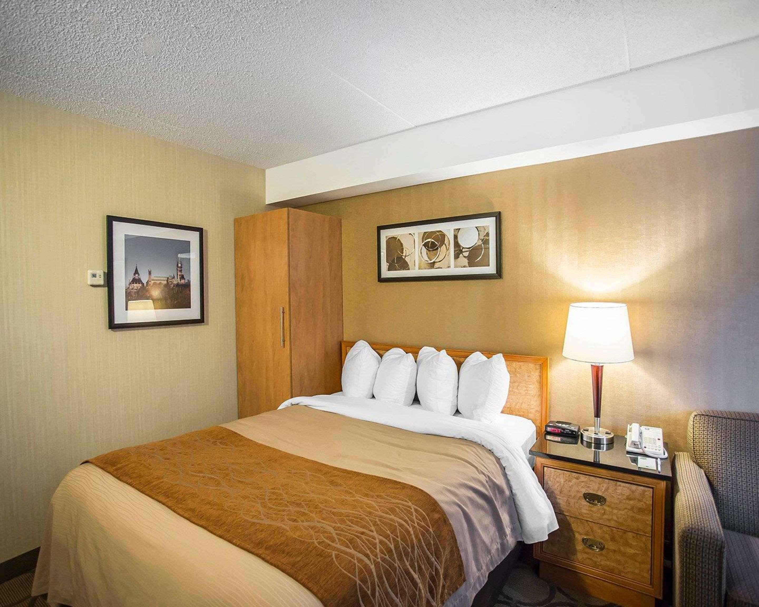 Comfort Inn West Ottawa Luaran gambar