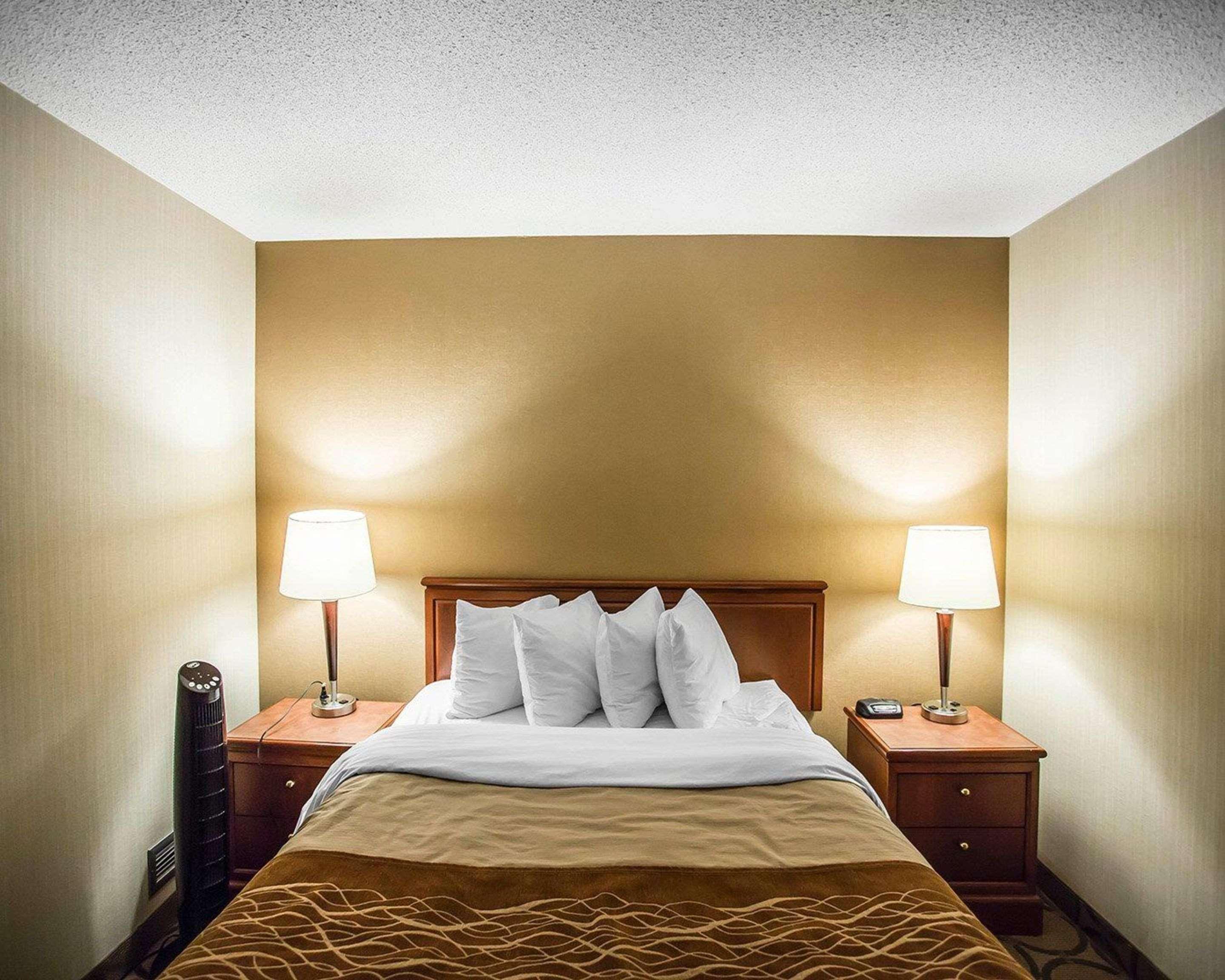 Comfort Inn West Ottawa Luaran gambar