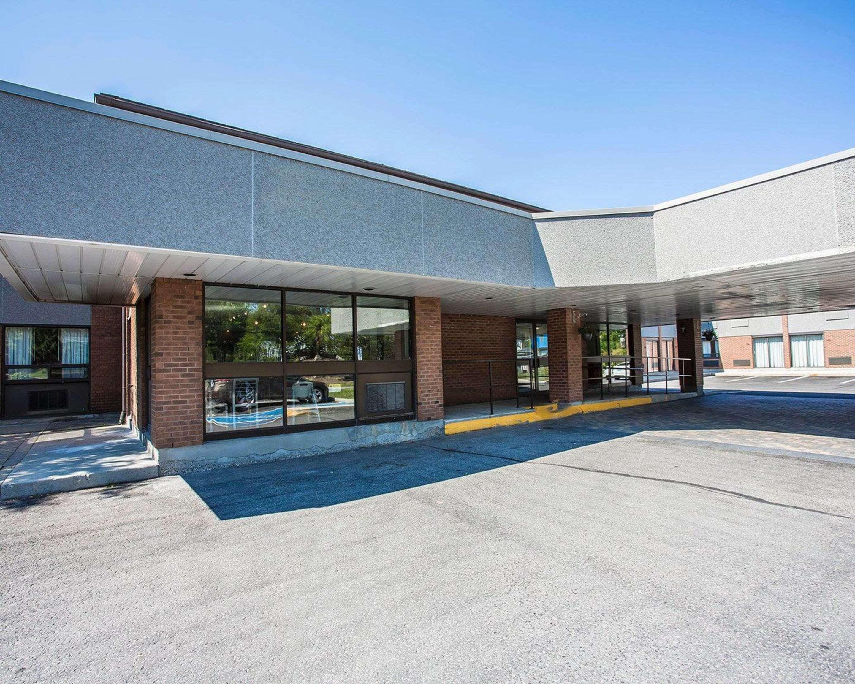 Comfort Inn West Ottawa Luaran gambar